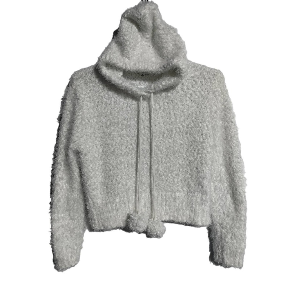 Jun & Ivy white short fuzzy hooded sweater woman size medium